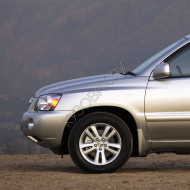 Крыло переднее левое в цвет кузова Toyota HighLander XU20 (2001-2007)